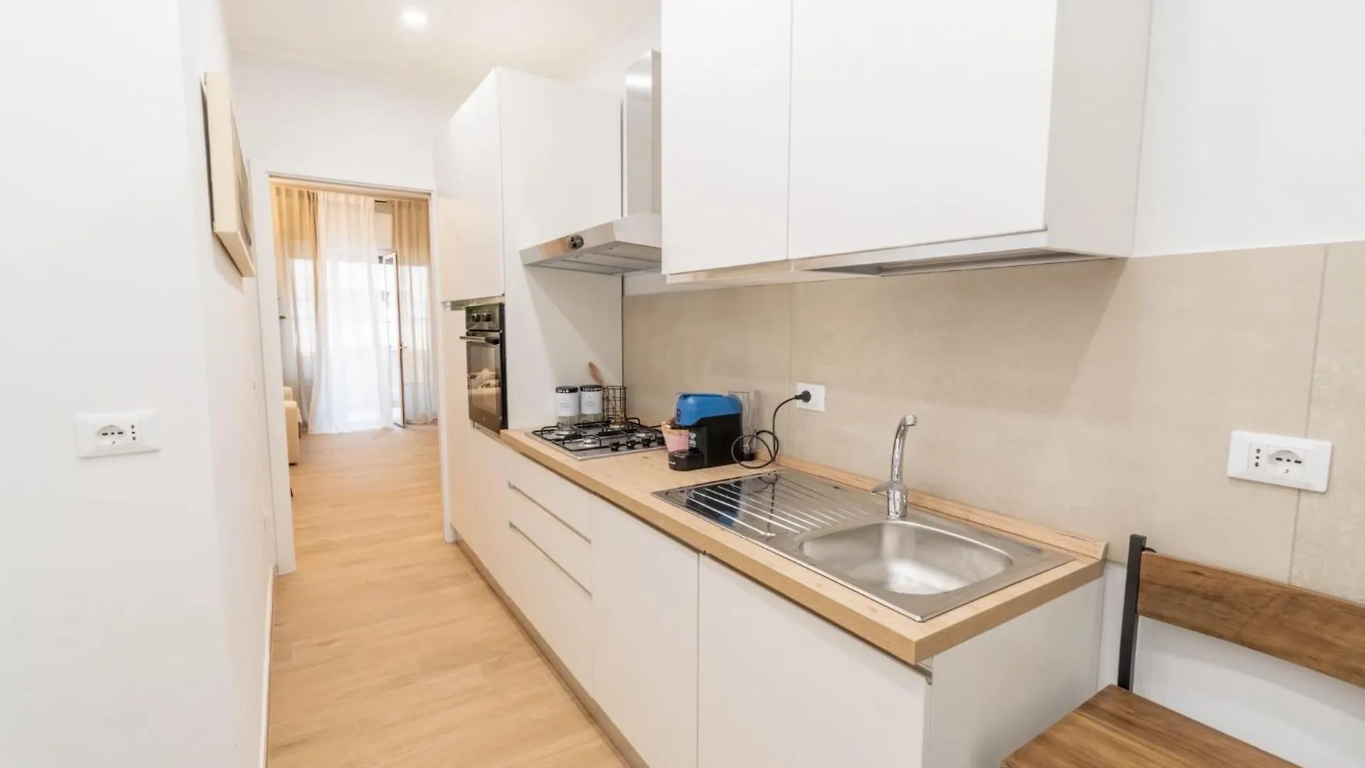 Le Tre Chiavi Apartment Palermo 0*,