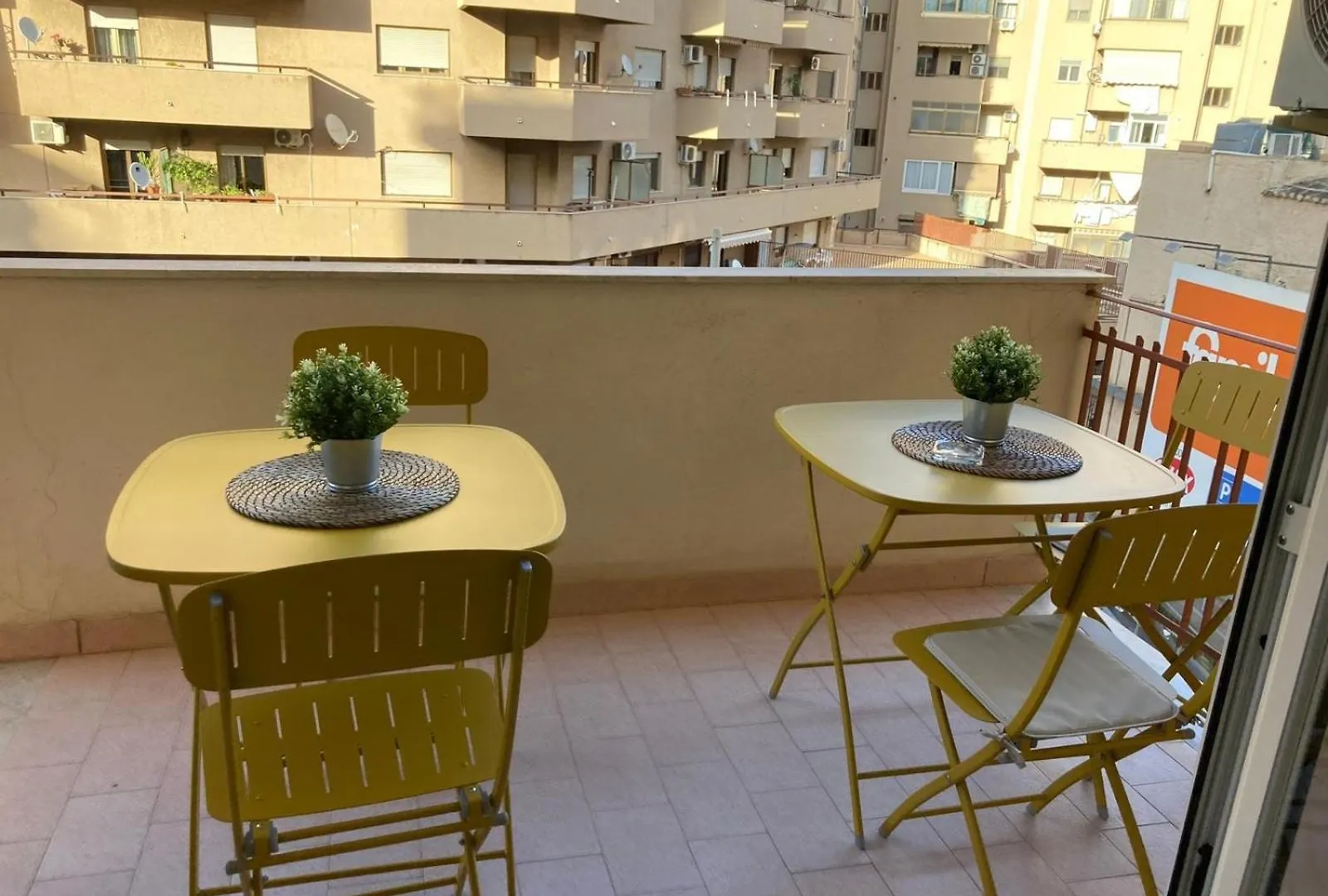 Le Tre Chiavi Apartment Palermo 0*,